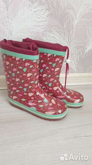 Резиновые сапоги