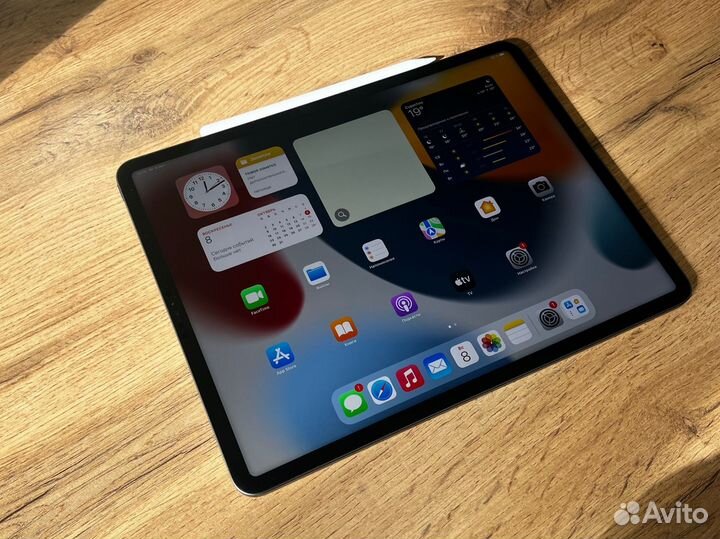 iPad pro 12.9 m1 2021 новый
