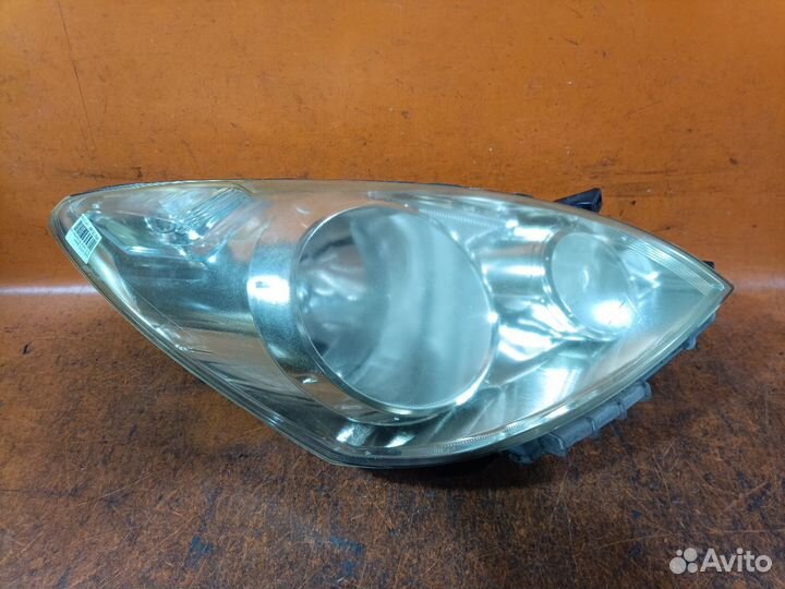 Фара Nissan Note E11 (Правое)