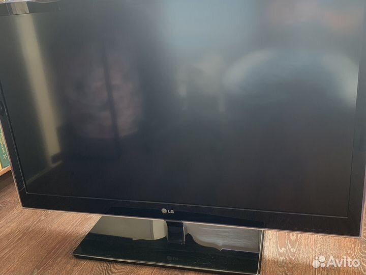 Бу телевизор LG 43“