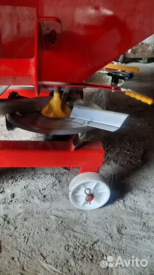 Разбрасыватель удобрений Agrohasat CGSA-1000, 2022