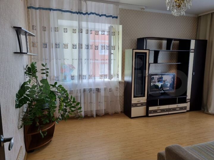 2-к. квартира, 52 м², 5/9 эт.