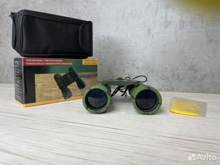 Бинокль хаки новый