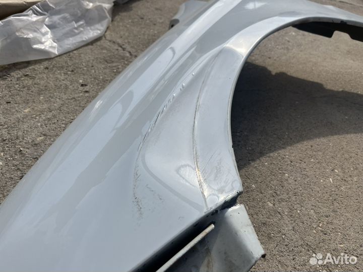 Крыло левое