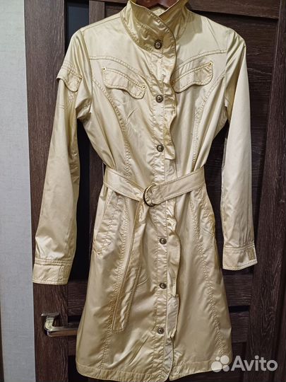 Плащ женский