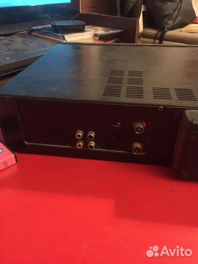 Видеомагнитофон akai VHS