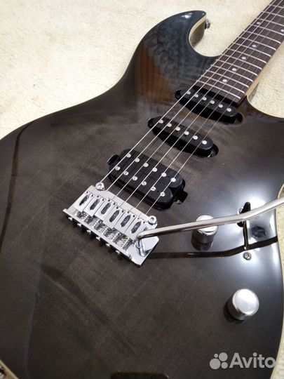 Электрогитара