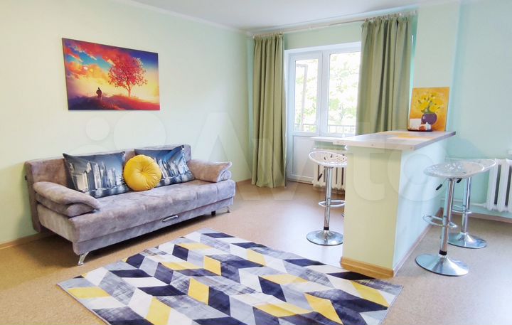 2-к. квартира, 43 м², 3/5 эт.