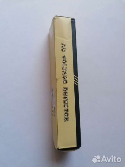 Детектор напряжения