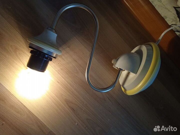 Настенный светильник бра