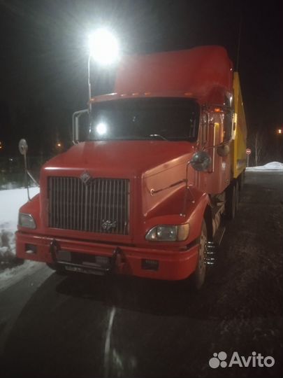 International 9200i, 2001