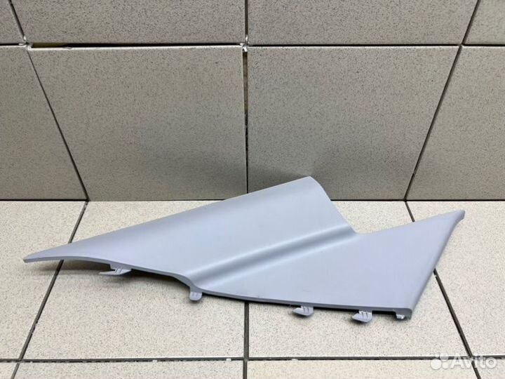 Обшивка стойки задняя левая Hyundai Solaris седан