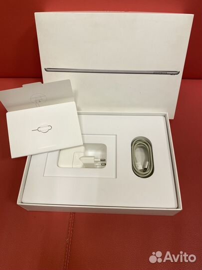 iPad pro 9.7 32 gb