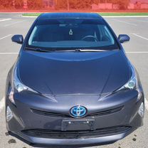 Toyota Prius 1.8 CVT, 2017, 100 000 км, с пробегом, цена 1 390 000 руб.