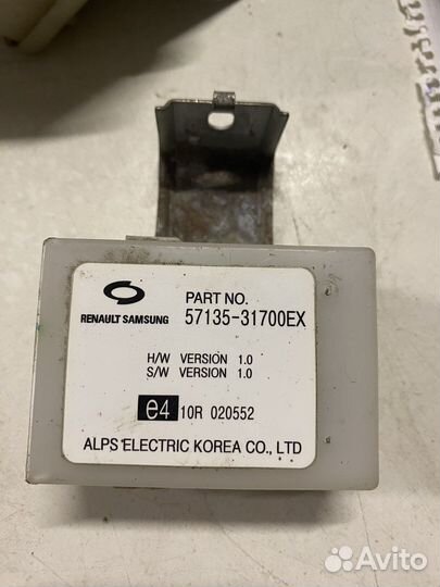 Блок электронный Nissan Almera classic B10