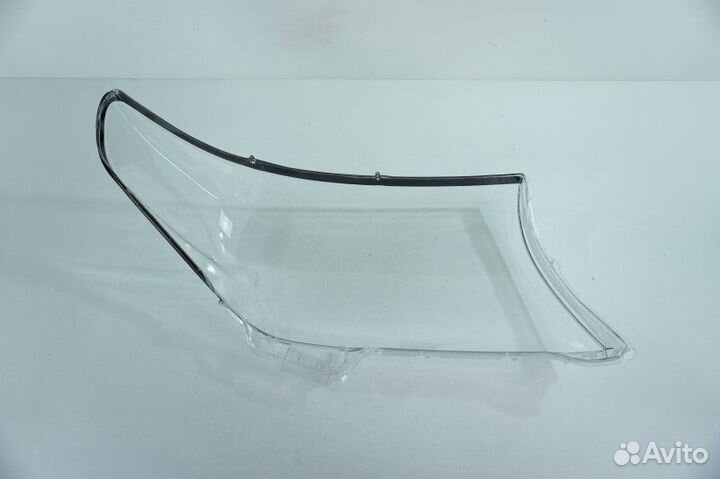 Стекло фары левое Toyota Land Cruiser 200