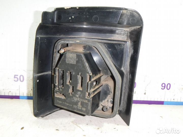 Фонарь задний правый VW Passat B3