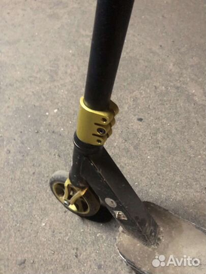 Трюковой самокат