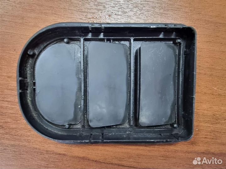 Дефлектор воздушный Volvo 1096806