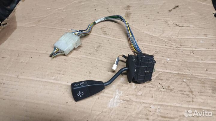 Переключатель поворотов BMW 5 E34 1995