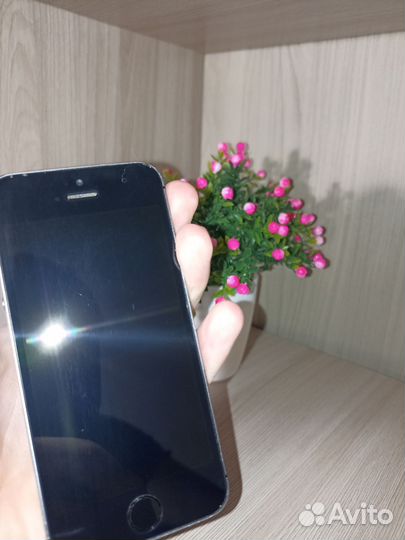 iPhone 5S, 16 ГБ