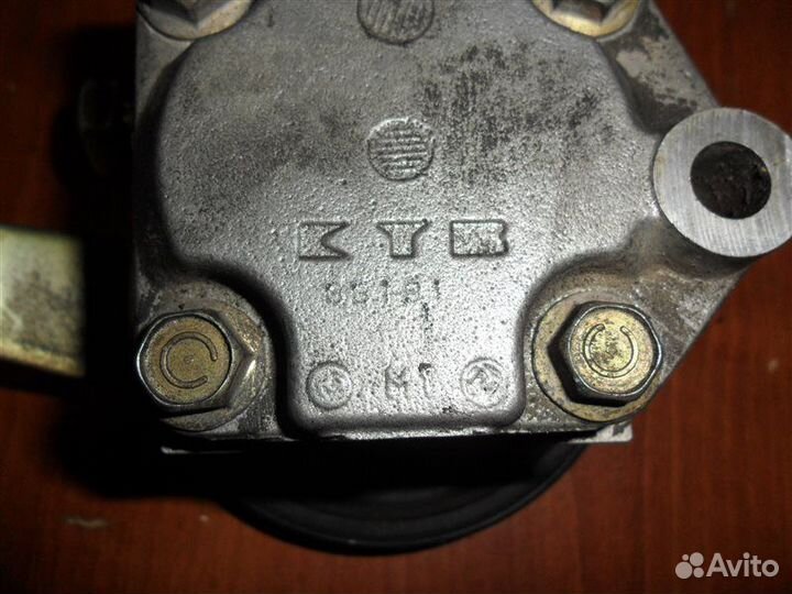 Насос гидроусилителя руля Nissan Teana J32 VQ35DE