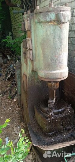 Молот кузнечный