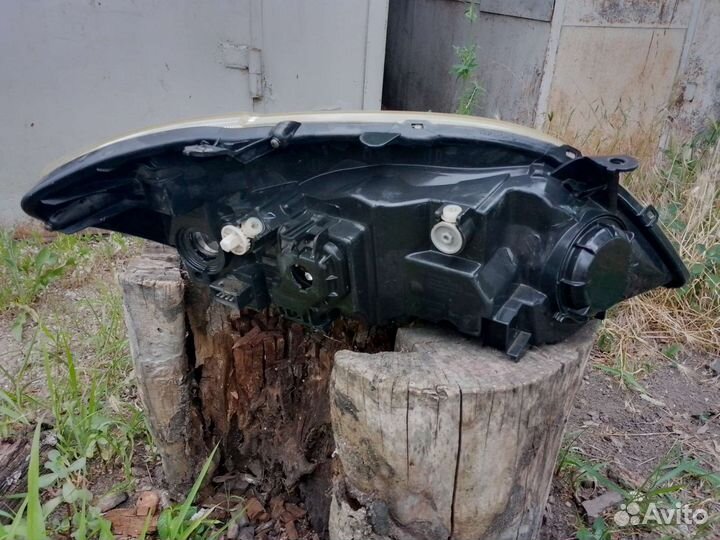 Фары toyota allex 2003