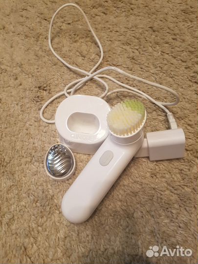 Щетка для лица Clinique Sonic System б/у