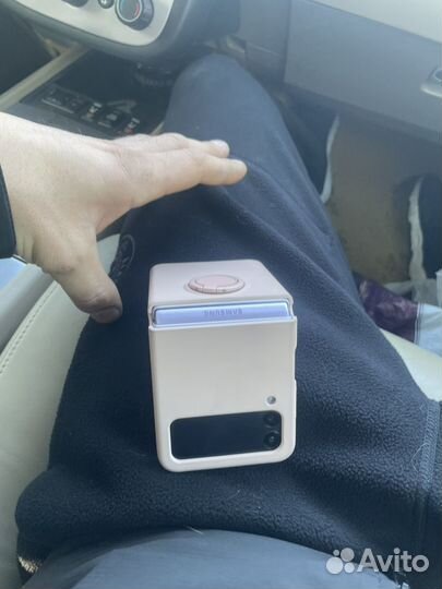 Samsung Galaxy Z Flip3, 8/128 ГБ