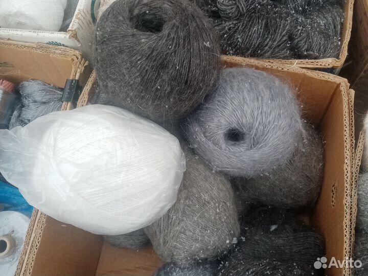 Пряжа пуховая и шерстяная, верблюжья