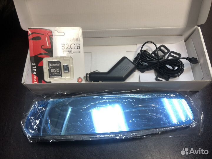 Видеорегистратор зеркало заднего вида