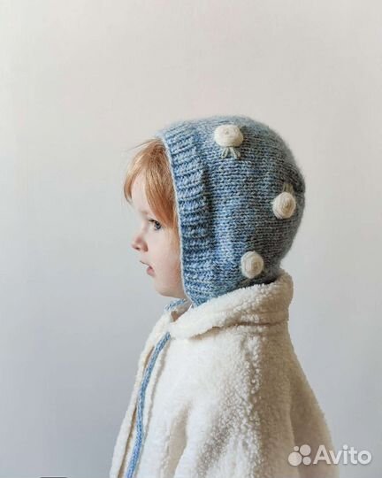 Вязаный чепчик ручной работы