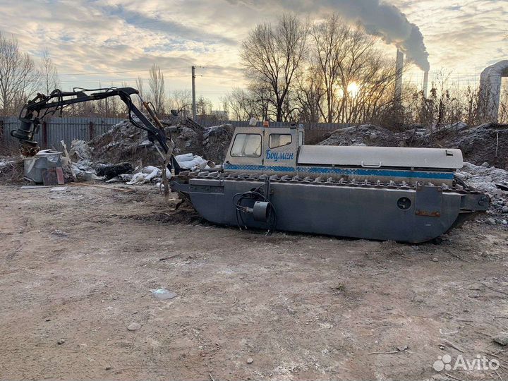 Очистка озер, водоемов, углубление дна