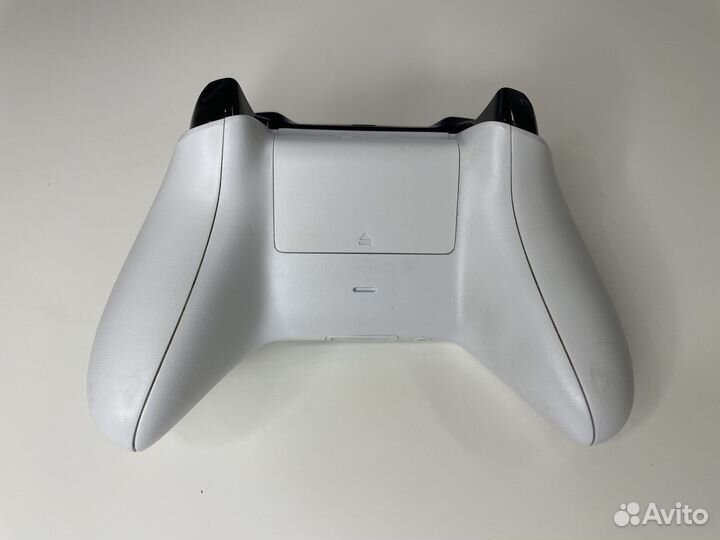 Джойстик Xbox One