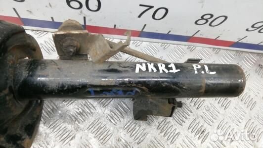 Амортизатор передний левый ford kuga 1 (NKR01K801)