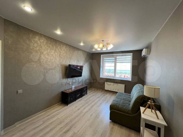 2-к. квартира, 58 м², 13/16 эт.