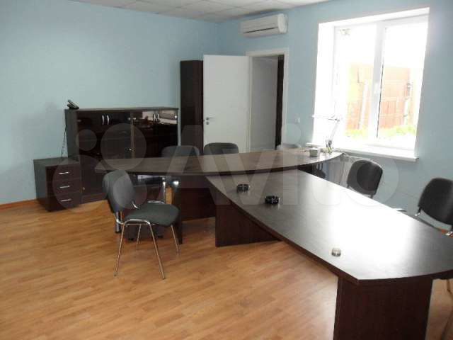 Помещение свободного назначения 200 м²