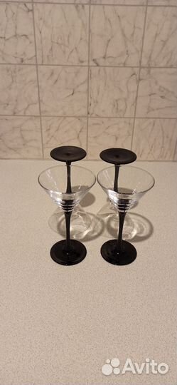 Бокалы под мартини