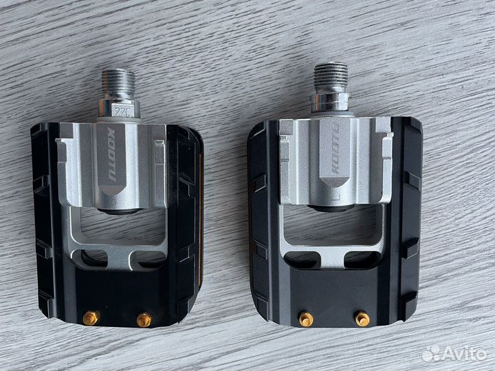 Складные педали для велосипеда