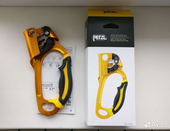 Жумар Petzl Ascender правый