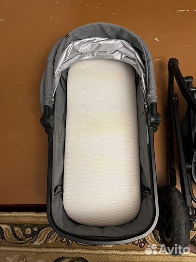 Коляска bubago