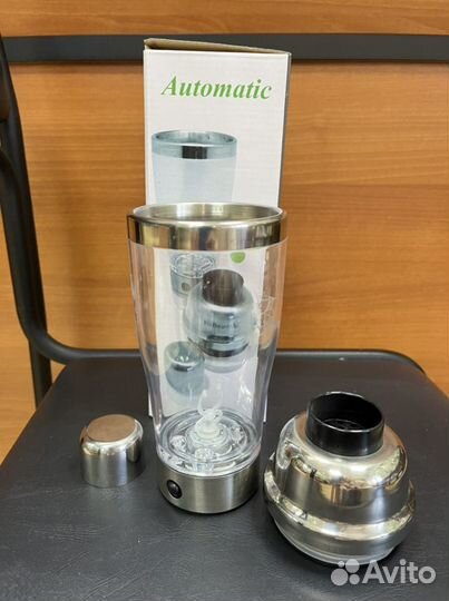 Шейкер для коктейлей электрический