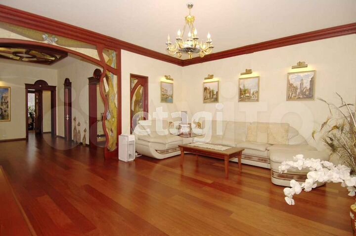 4-к. квартира, 149,5 м², 1/6 эт.