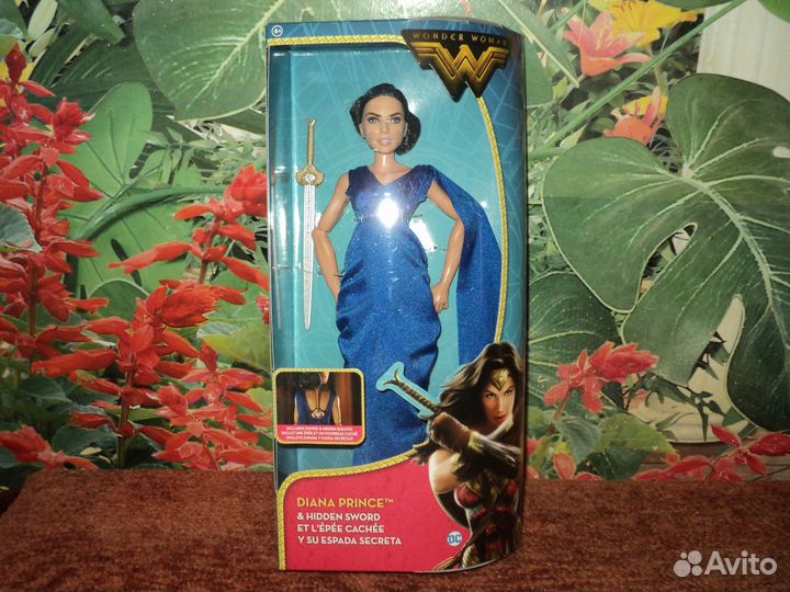 Кукла Чудо-женщина