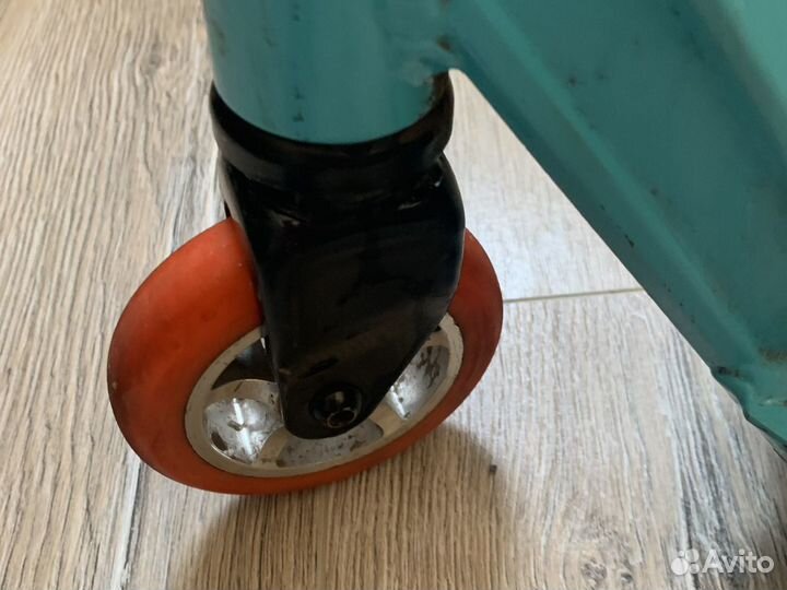 Трюковой самокат Decathlon Oxelo MF 1.8