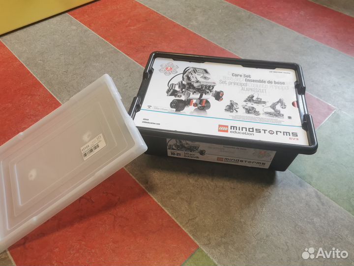 Lego mindstorms ev3 45544 + 45560 + 9686 + по
