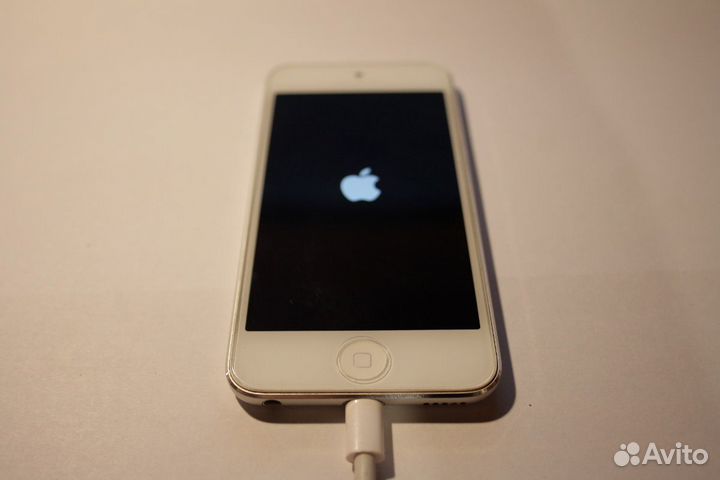 Плеер iPod touch 5