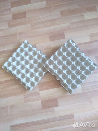 Боксы с ячейками для яиц