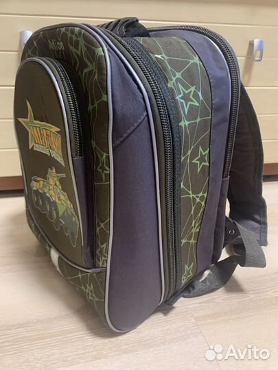 Школьный рюкзак
